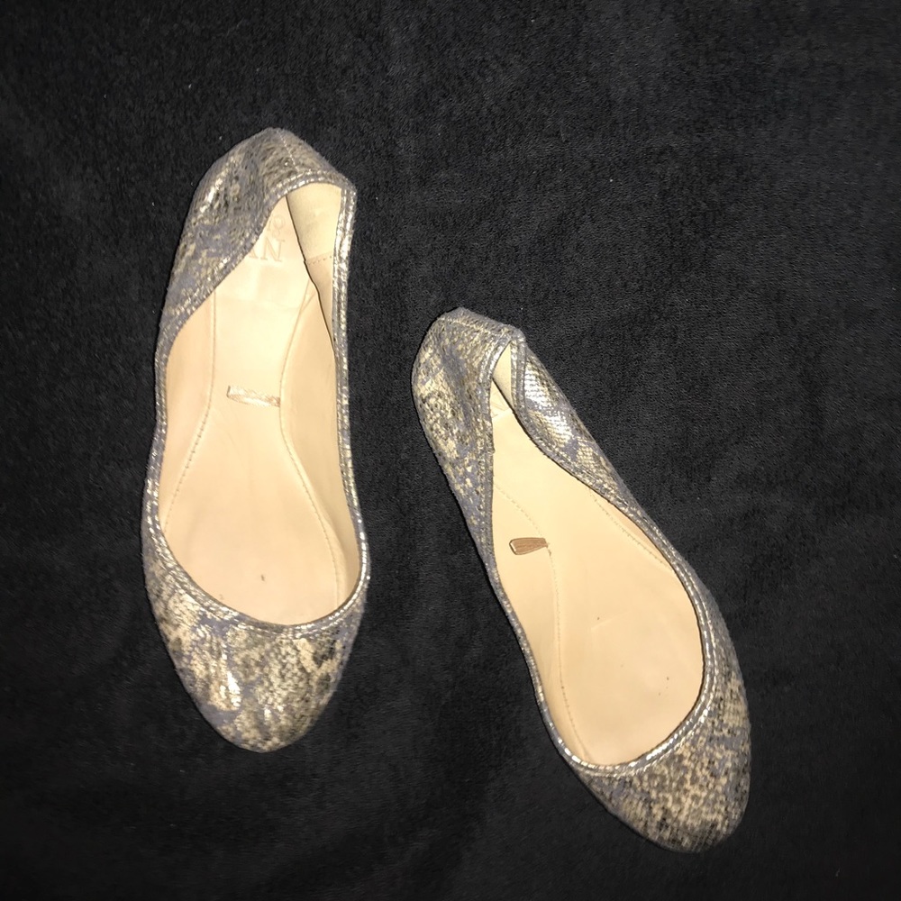 Used NY&CO flats